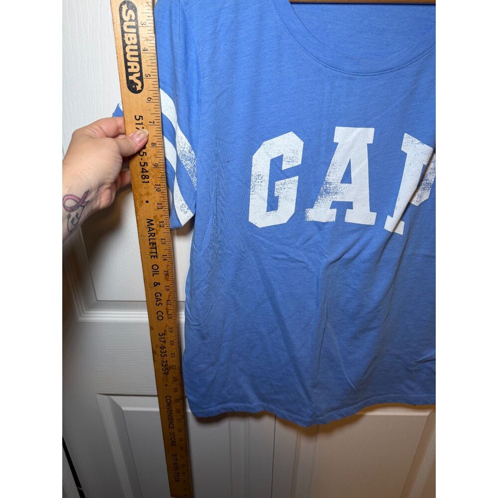 Gap Blue Logo Graphic Tee Short Sleeve Casual T Shirt Women's XL - Picture 2 of 4